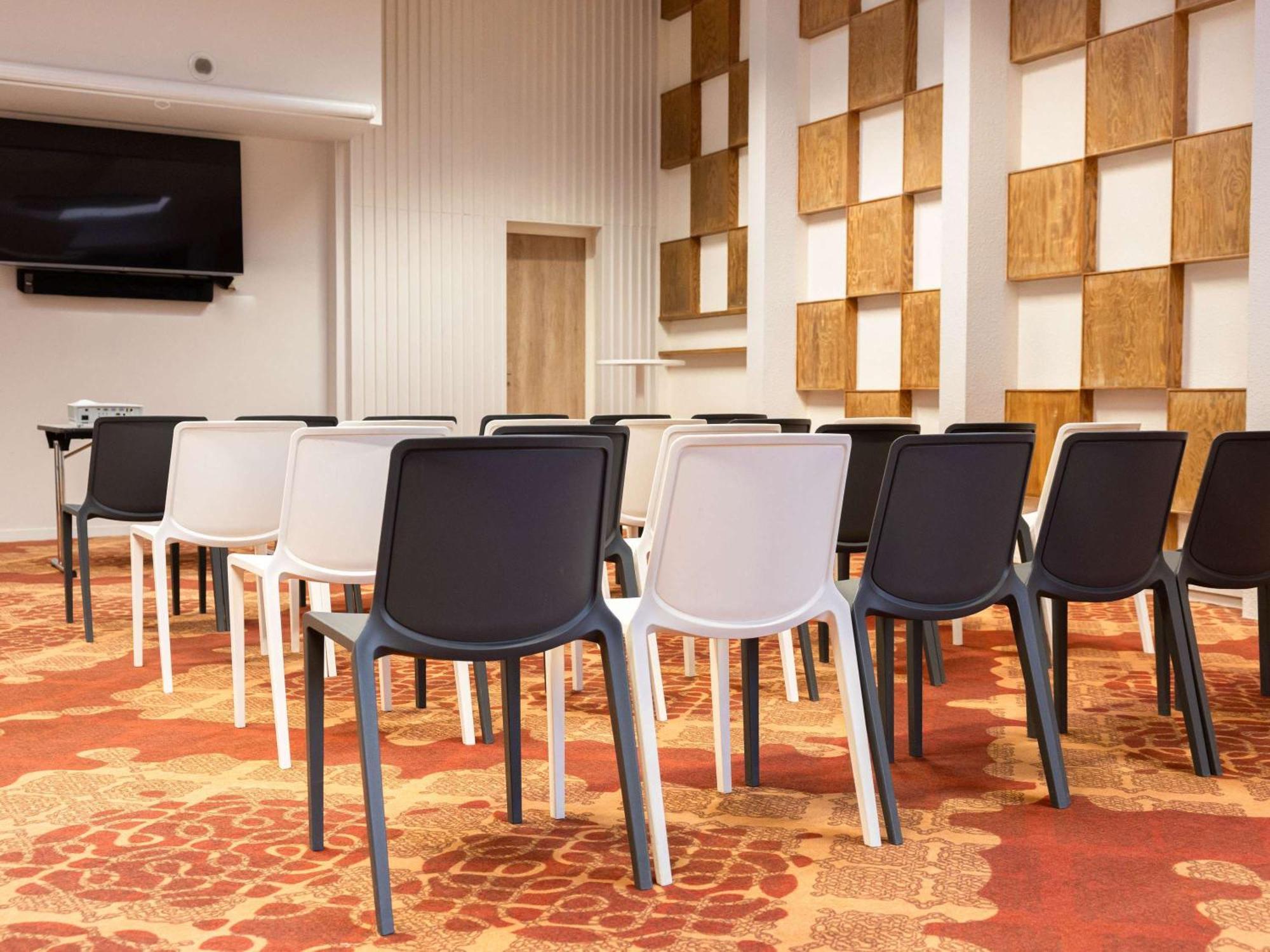 Hotel Ibis Styles Albi Centre Le Theatro Exterior foto